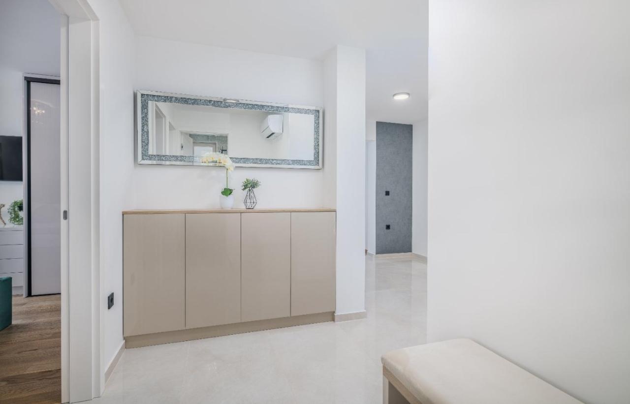 Villa Njivice Apartman Marina 외부 사진
